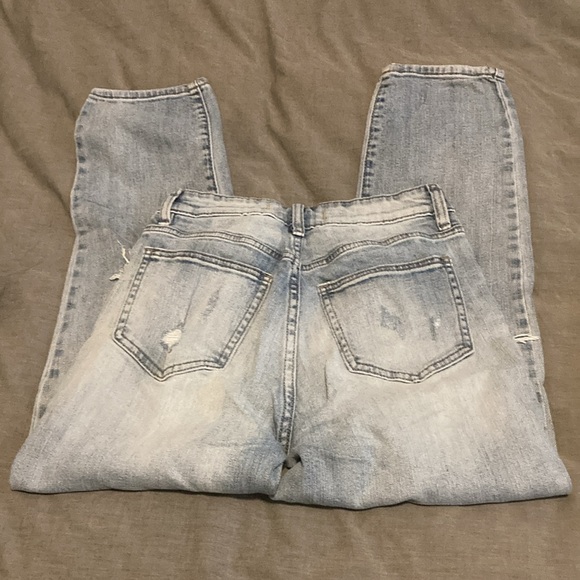 Eunina distressed mom jeans - Picture 7 of 11